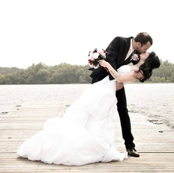 Meet your Posher, Rene - Picture 1 of 1